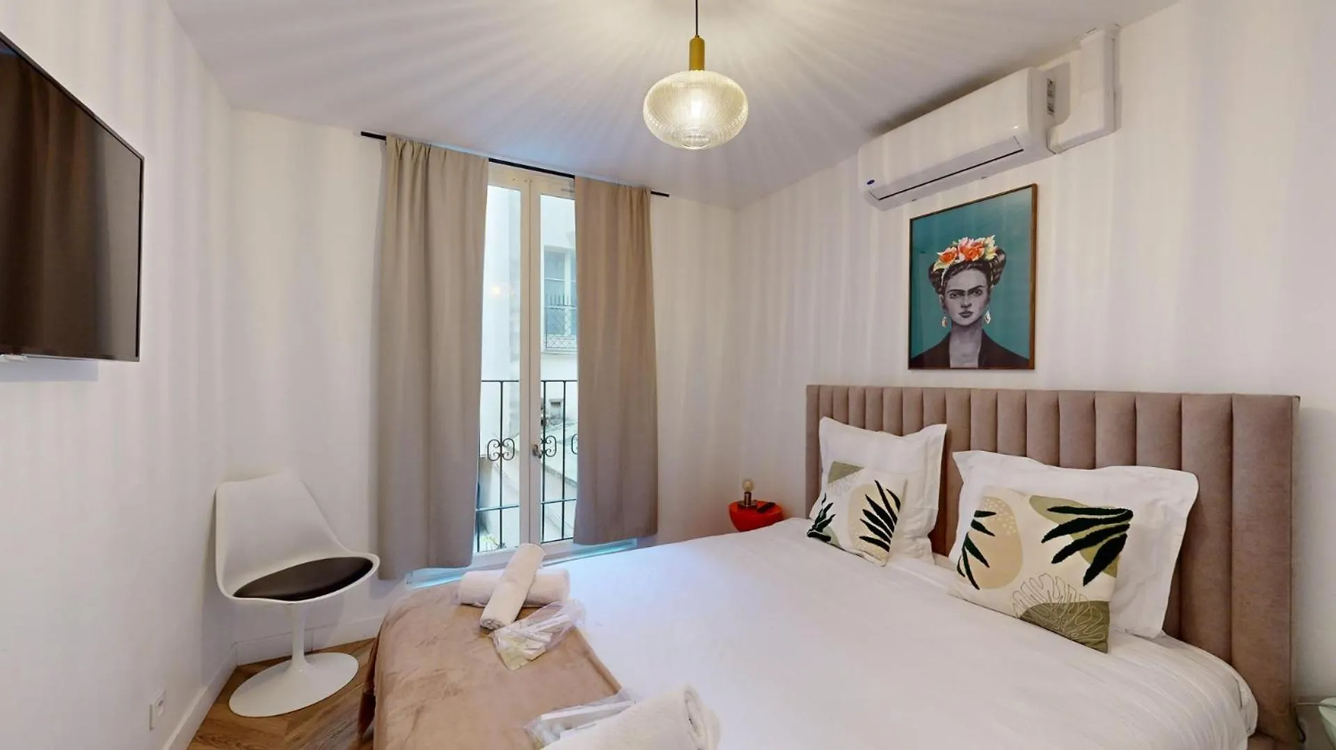 225 Suite Fashion - Superbe Appartement A Paris 0*,  France